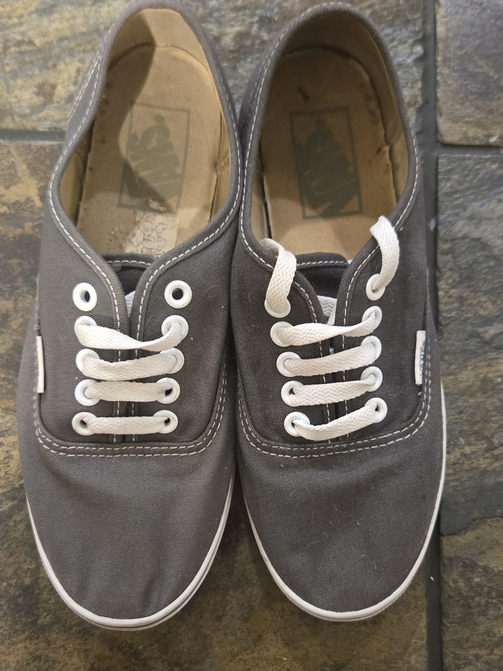 Gray Canvas Low-Top Lace-Up Sneakers with White Laces